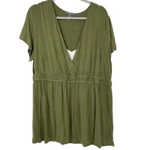 APT9 WOMAN GREEN & WHITE PULLOVER SHORT SLEEVE ELASTIC WAIST SIZE 2X